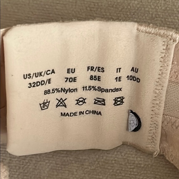 Cream Strapless Bra with Underwire - Picture 4 of 4